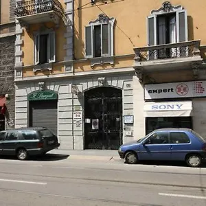 hotel-eva.it-lombardy.com/